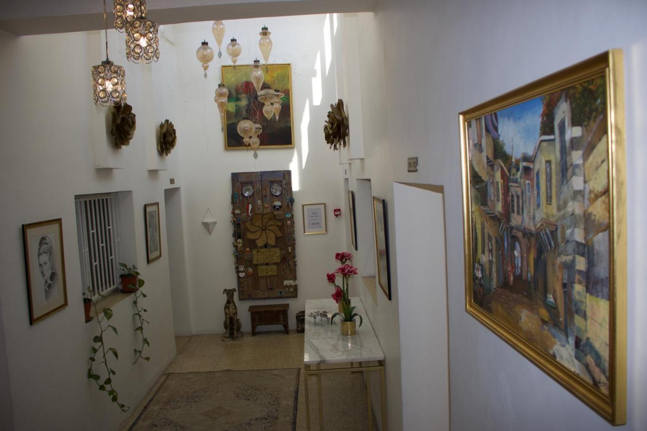 Gallery Guest House Amman Bagian luar foto